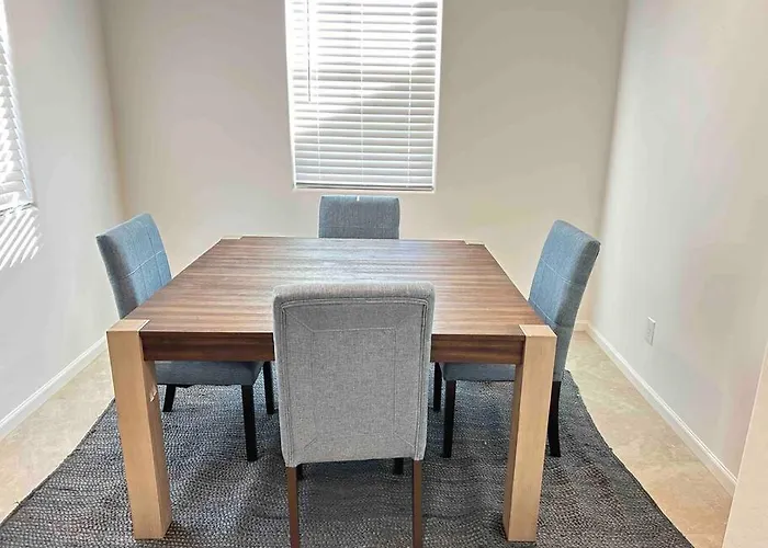 Ferienhaus *home Away From Home* 5 Min Away From Stadium Phoenix